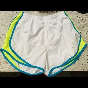 Nike women’s medium shorts